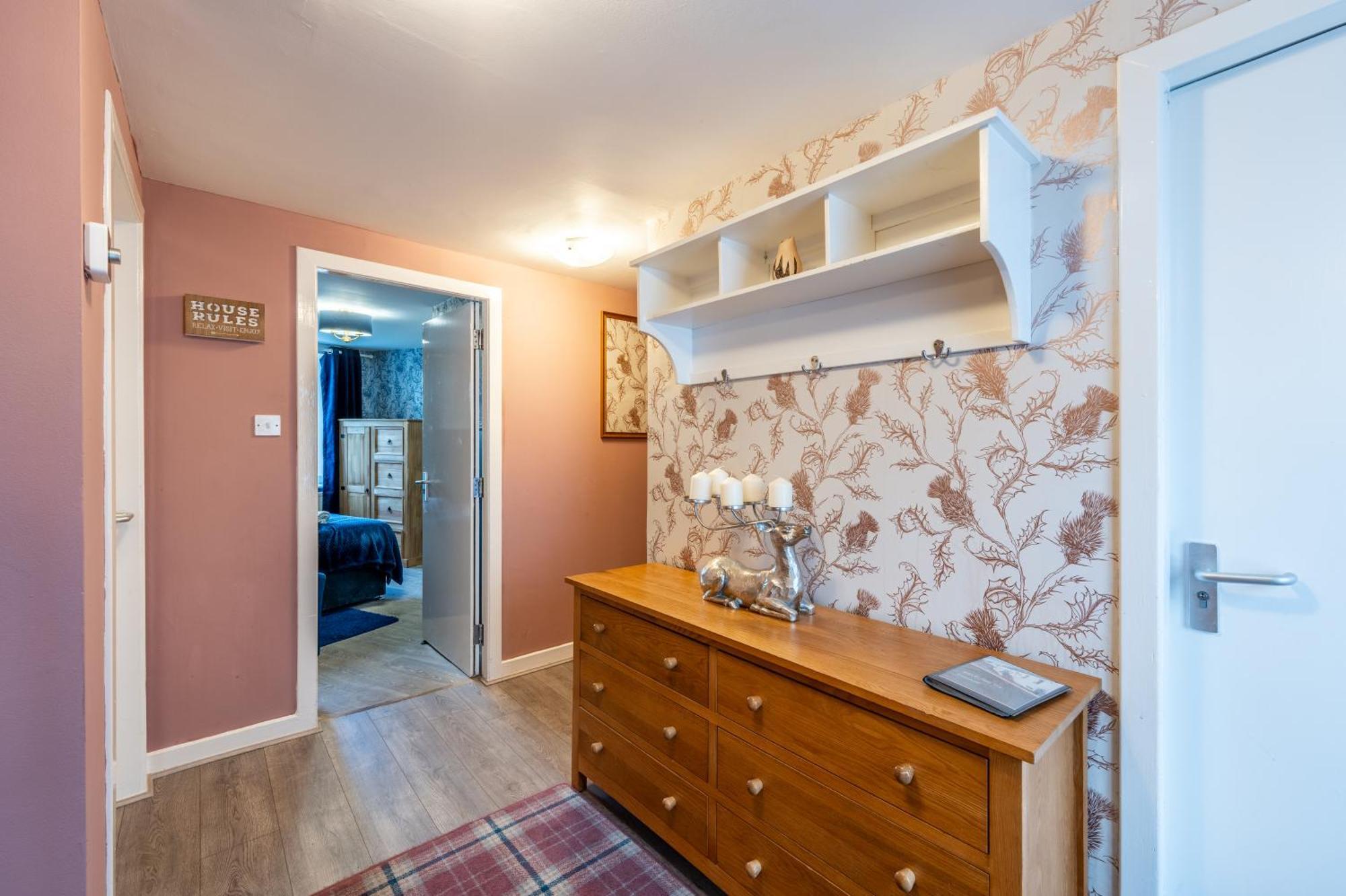 Whinstone Holiday Home In Falkland - Sleeps 8 Bagian luar foto